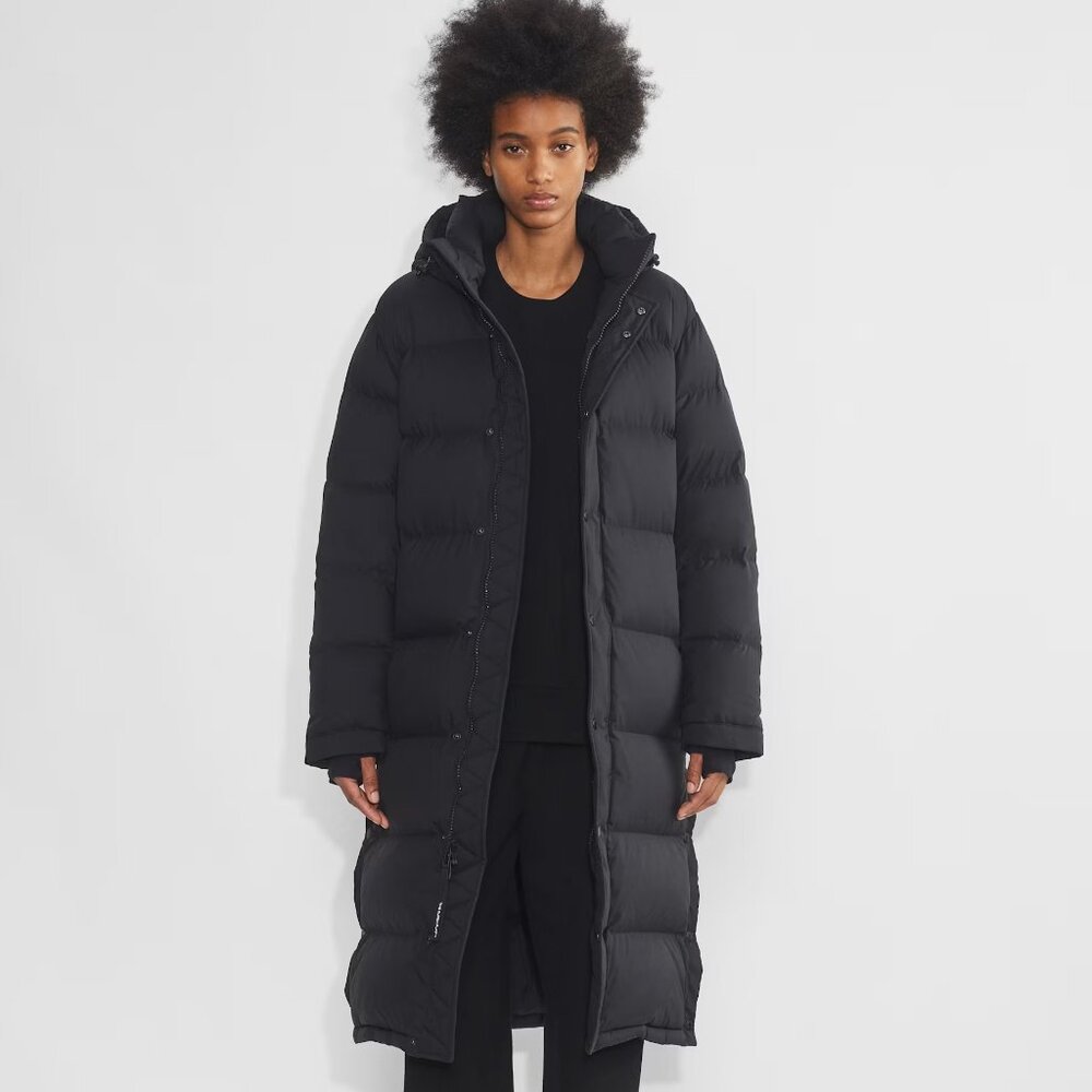 The Super Puff Long, Black, Large